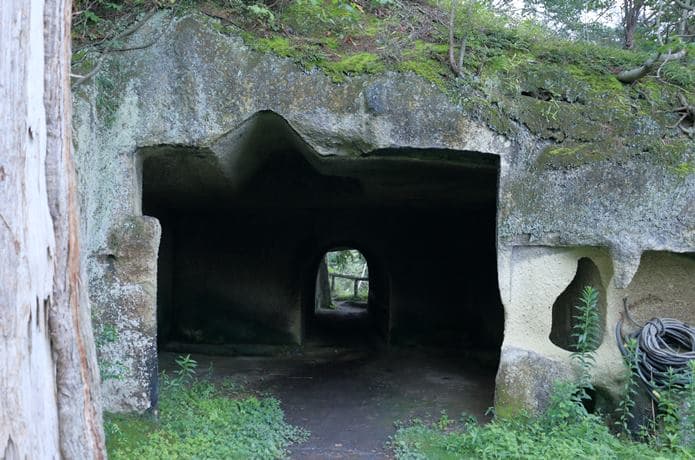 雄島　洞窟