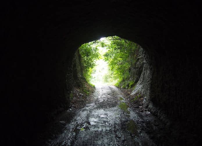 宮戸島　トンネル