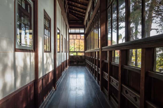 旧亀井邸の廊下