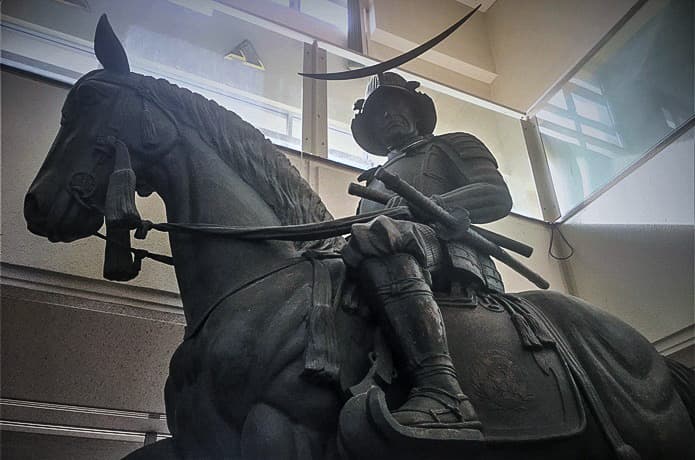 伊達政宗公の騎馬像