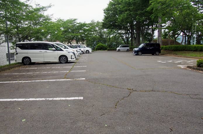 川崎城　駐車場
